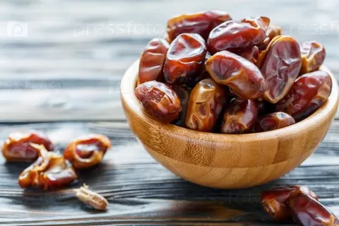 تصویر 4 از قیمت خرید خرما خاصویی آجیلی + فروش ویژه